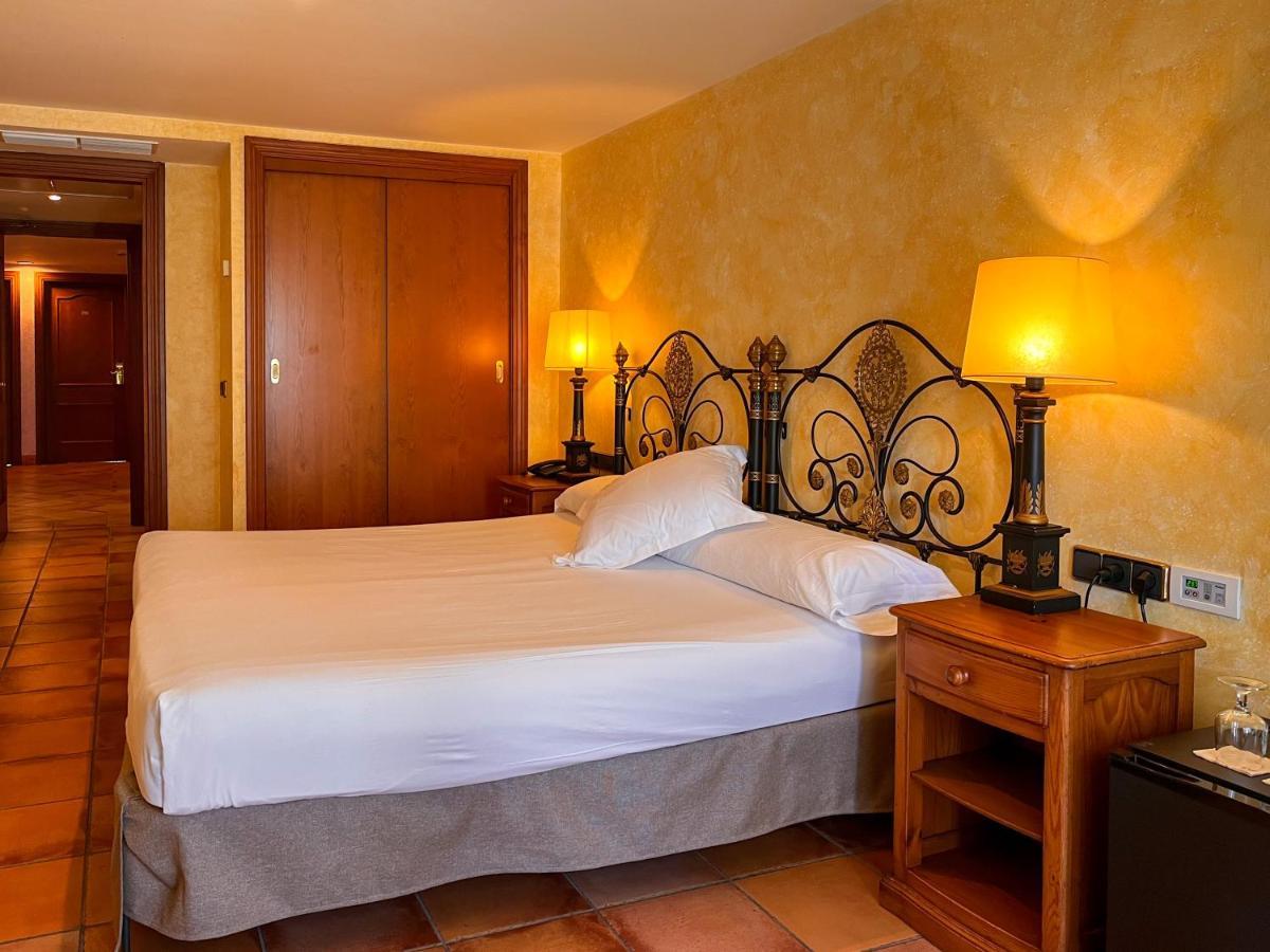 Rvhotels Vila De Tossa (Adults Only) Tossa de Mar Eksteriør bilde